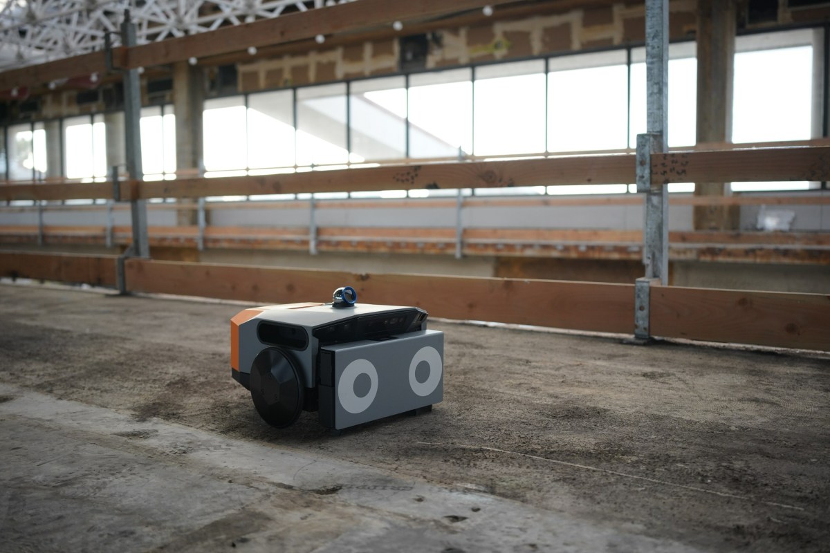 Dusty Launches New Version Of Construction Layout Robot